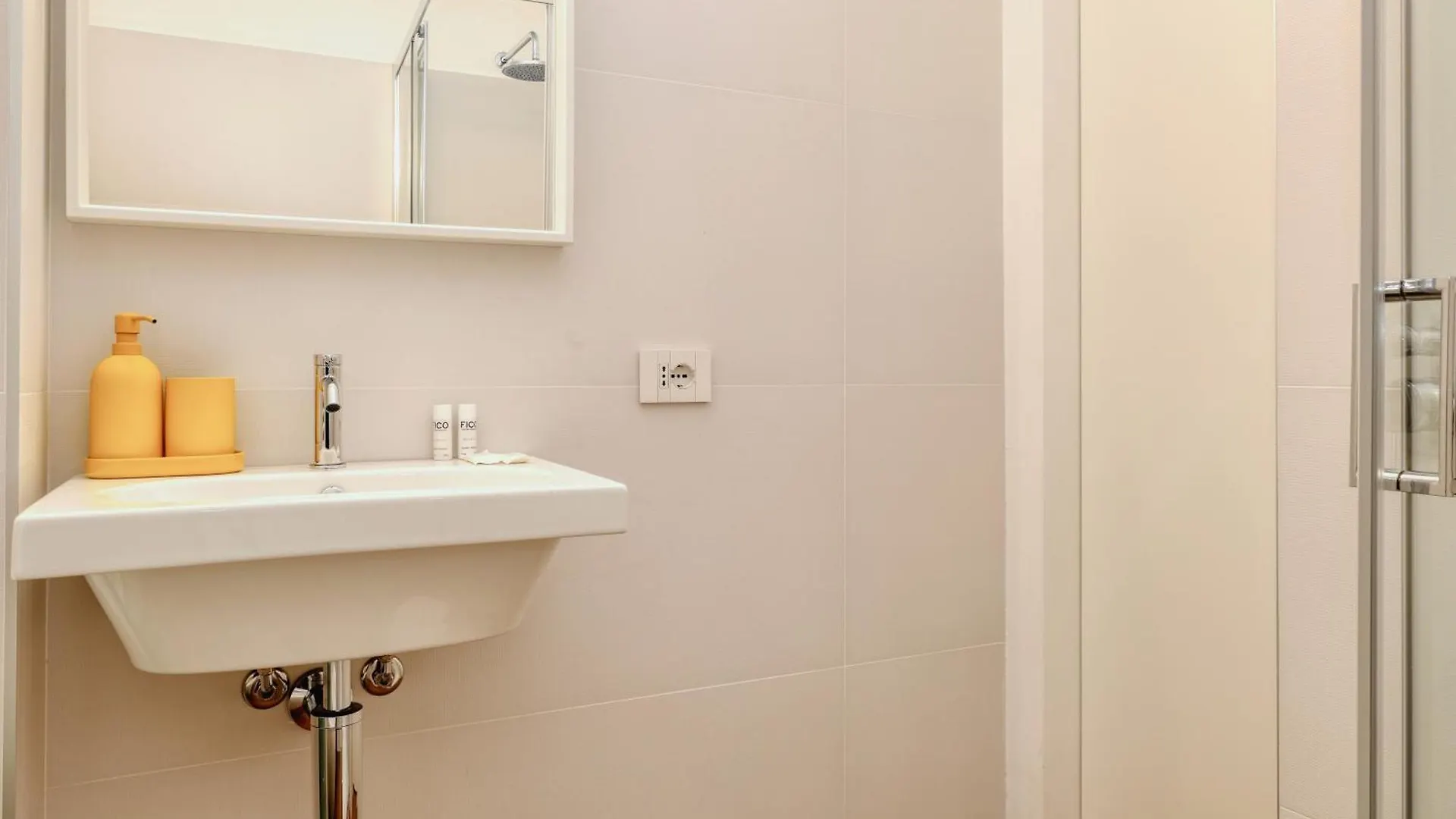 Joivy Stylish Studio Near Pinacoteca Brera Μιλάνο 0*,  Ιταλία