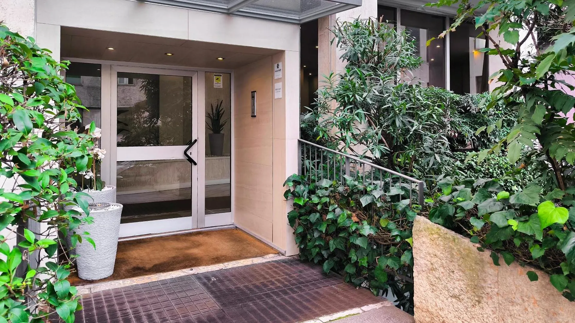 Διαμέρισμα Joivy Stylish Studio Near Pinacoteca Brera Μιλάνο Ιταλία